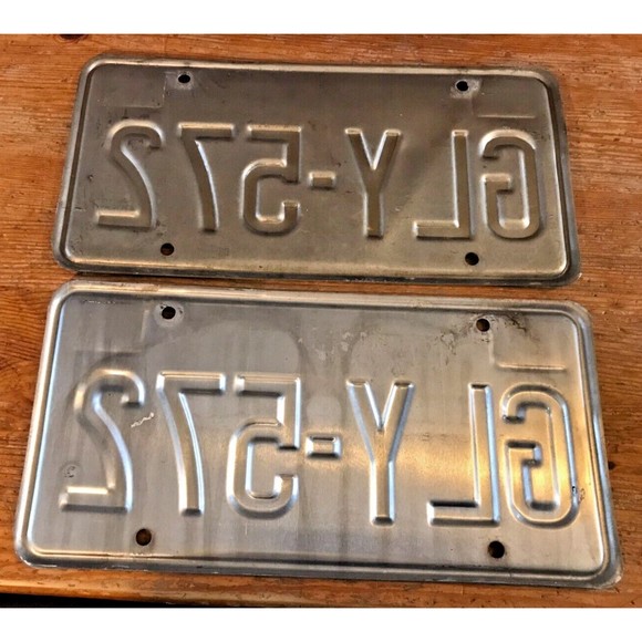 1980s VIRGINIA License Plate Set - GLY-572 matching pair VA plates tags 1995 90s - Picture 3 of 3